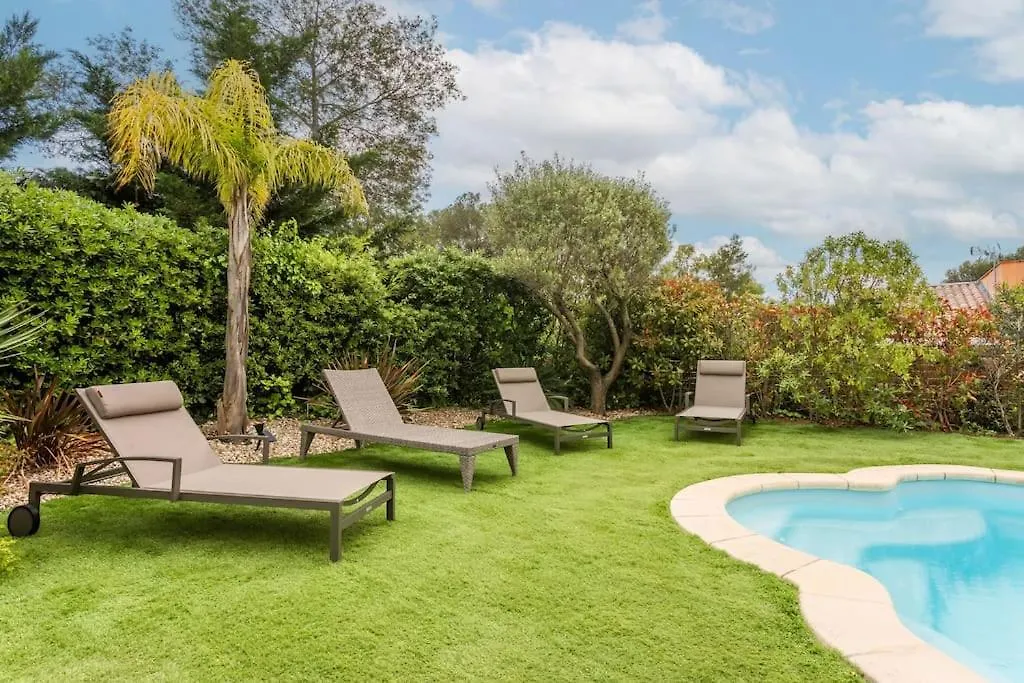 Saint-Raphaël Villa St Raphael, 6 Pers, Piscine 0*,  צרפת